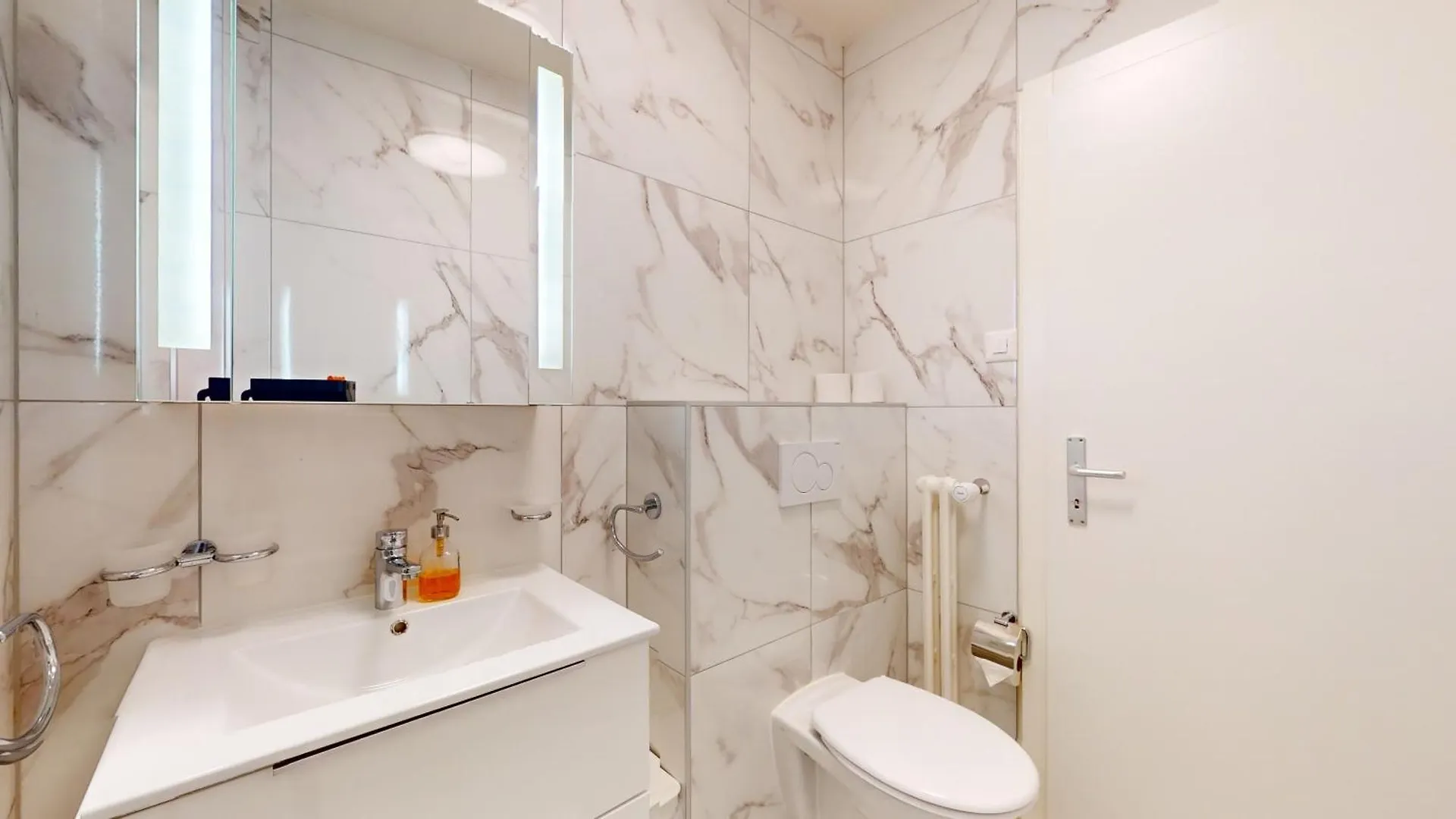 Apartman Modern Studio In The Heart Of Genf
