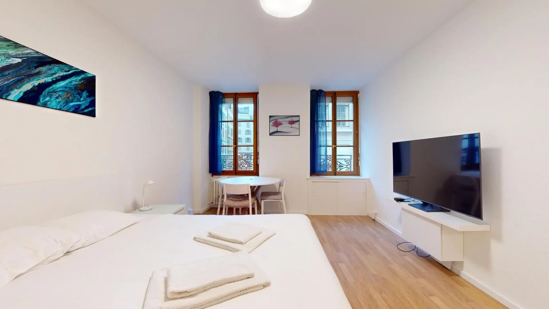 Modern Studio In The Heart Of Genf Svájc